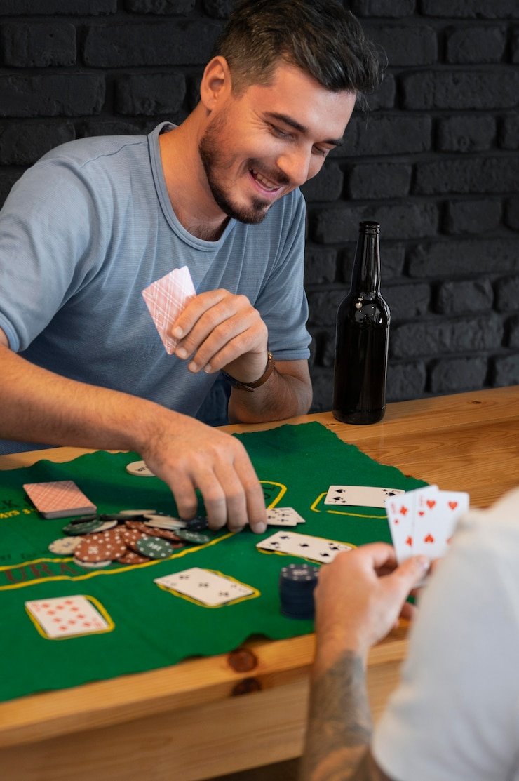 Philippines player reviewing sports betting tips on magicjili platform